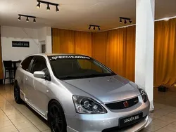 Silver Begagnad 2003 Honda Civic Type R Halvkombi | 89 000 kr (Bra pris)