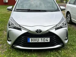 Silver Begagnad 2017 Toyota Yaris Halvkombi | 110 000 kr (Marknadspris)