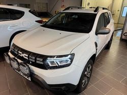 Vit Begagnad 2023 Dacia Duster SUV | 239 900 kr (Marknadspris)