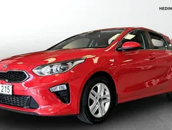 Röd (red) Begagnad 2018 Kia Ceed Halvkombi | 134 900 kr (Marknadspris)