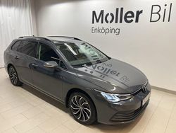 Dolphin grey metallic Begagnad 2024 VW Golf VIII Kombi | 329 000 kr (Lite dyr)