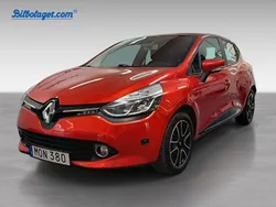 Röd Begagnad 2016 Renault Clio IV Dynamique Halvkombi | 99 900 kr (Marknadspris)