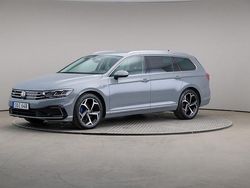 Grå Begagnad 2022 VW Passat GTE Kombi | 305 000 kr (Lite dyr)