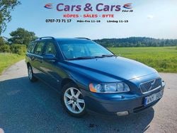 Blå Begagnad 2005 Volvo V70 Kinetic Kombi | 34 900 kr (Bra pris)