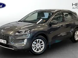 Silver Begagnad 2022 Ford Kuga Titanium SUV | 269 900 kr (Bra pris)