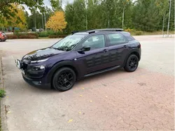 Begagnad 2015 Citroën C4 Cactus PureTech Halvkombi | 69 900 kr (Marknadspris)