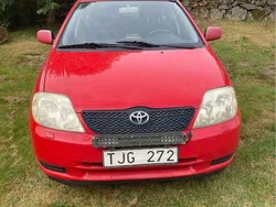 Röd Begagnad 2002 Toyota Corolla Kombi | 18 000 kr (Marknadspris)