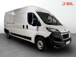 Vit Begagnad 2022 Peugeot Boxer Van | 288 900 kr (Marknadspris)