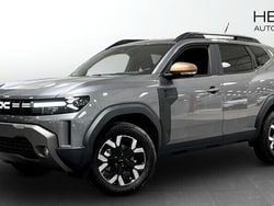 Grå (grey) Ny 2024 Dacia Duster Extreme SUV | 321 800 kr (Marknadspris)