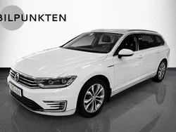 Vit Begagnad 2017 VW Passat Business Kombi | 184 900 kr (Marknadspris)