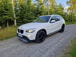 Vit Begagnad 2012 BMW X1 SUV | 99 000 kr (Marknadspris)