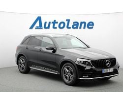 Svart Begagnad 2018 Mercedes GLC220 AMG SUV | 309 900 kr (Marknadspris)