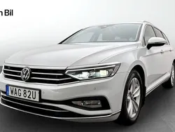 Vit Begagnad 2023 VW Passat Executive Kombi | 359 900 kr (Marknadspris)