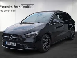 Svart Begagnad 2023 Mercedes B250e Premium Minibuss | 418 900 kr (Marknadspris)