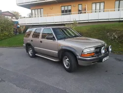 Grå Begagnad 2001 Chevrolet Blazer SUV | 28 800 kr