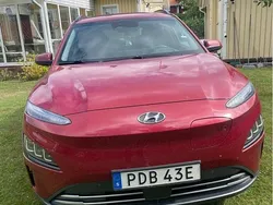 Röd Begagnad 2021 Hyundai Kona SUV | 209 500 kr (Lite dyr)