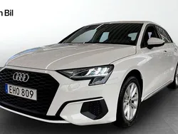 Vit Begagnad 2022 Audi A3 Sportback Proline Halvkombi | 239 000 kr (Marknadspris)