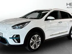 Vit (white) Begagnad 2022 Kia e-Niro Advance SUV | 279 900 kr (Marknadspris)