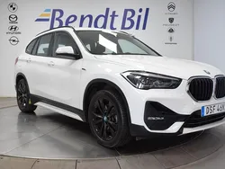 Vit Begagnad 2021 BMW X1 Sport Line SUV | 259 900 kr (Bra pris)