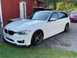 Vit Begagnad 2014 BMW 320 Sport Line Kombi | 159 000 kr (Lite dyr)