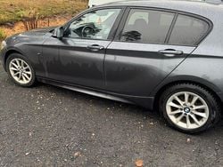 Metallic Begagnad 2017 BMW 118 Halvkombi | 150 000 kr (Marknadspris)