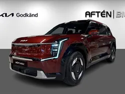 Röd Begagnad 2023 Kia EV9 Plus SUV | 719 900 kr (Bra pris)