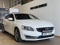 Vit Begagnad 2013 Volvo V60 Summum Kombi | 179 900 kr (Dyr)