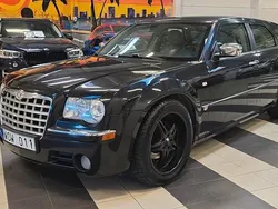 Svart Begagnad 2005 Chrysler 300C Touring Kombi | 38 800 kr (Superpris)