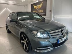 Grå Begagnad 2012 Mercedes C180 Avantgarde Sedan | 119 990 kr (Marknadspris)