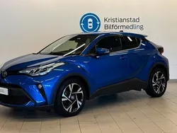 Blå Begagnad 2022 Toyota C-HR Edition SUV | 249 900 kr (Marknadspris)
