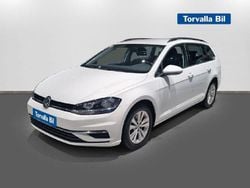 Vit Begagnad 2017 VW Golf VII Kombi | 124 900 kr (Marknadspris)