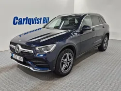 Mörkblå (canvasitblå metallic) Begagnad 2021 Mercedes GLC300 AMG Sedan | 439 000 kr (Bra pris)