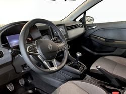 Grå Ny 2024 Renault Clio V Evolution Halvkombi | 199 900 kr (Marknadspris)