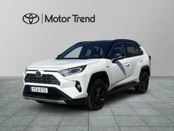 Vit Begagnad 2019 Toyota RAV4 Hybrid Style SUV | 309 900 kr (Bra pris)