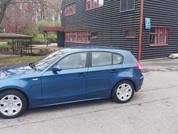 Blå Begagnad 2006 BMW 118 Halvkombi | 52 000 kr (Bra pris)
