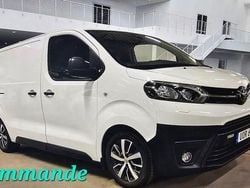 Vit Begagnad 2017 Toyota Proace Van | 124 900 kr (Lite dyr)