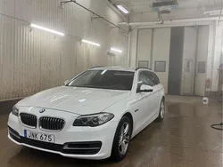 Vit Begagnad 2014 BMW 520 Kombi | 100 000 kr (Marknadspris)