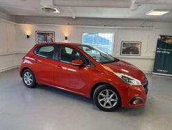 Orange Begagnad 2015 Peugeot 208 Halvkombi | 48 900 kr (Superpris)