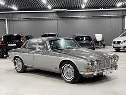 Grå/beige metallic Begagnad 1973 Jaguar XJ Sedan | 99 900 kr