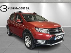 Röd Begagnad 2015 Dacia Sandero Stepway Kombi | 59 900 kr (Marknadspris)