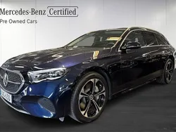 Mörkblå Begagnad 2023 Mercedes E300 Kombi | 559 000 kr (Superpris)