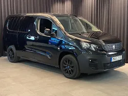 Svart Begagnad 2024 Peugeot Partner Minibuss | 309 000 kr