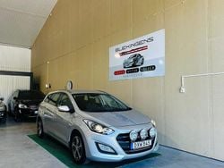 Silver Begagnad 2015 Hyundai i30 Comfort Kombi | 69 900 kr (Bra pris)