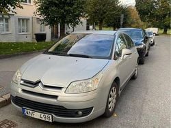 Silver Begagnad 2005 Citroën C4 Halvkombi | 12 500 kr (Superpris)