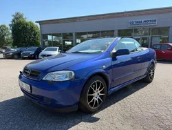 Blå (blå metallic) Begagnad 2002 Opel Astra Cabriolet Cab | 49 900 kr