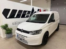 Vit Begagnad 2021 VW Caddy Minibuss | 179 500 kr (Marknadspris)