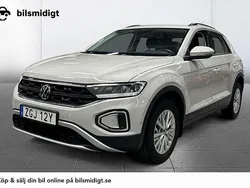 Grå Begagnad 2022 VW T-Roc SUV | 208 900 kr (Marknadspris)