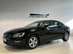 Svart Begagnad 2017 Volvo S60 Standard Sedan | 174 900 kr (Marknadspris)