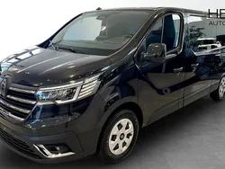 Grå Ny 2025 Renault Trafic Van | 429 500 kr