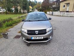 Brun Begagnad 2014 Dacia Sandero Halvkombi | 32 000 kr (Superpris)
